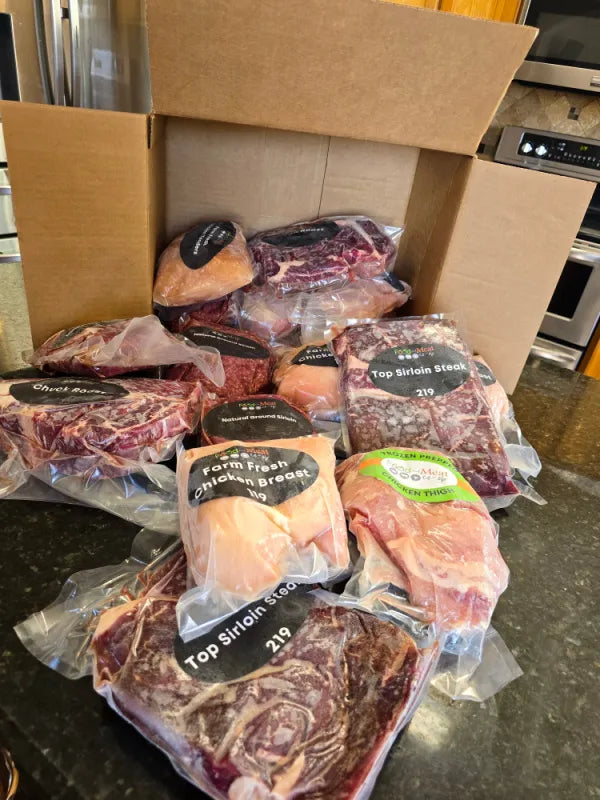34 lb Chicken and Beef Mixed Box