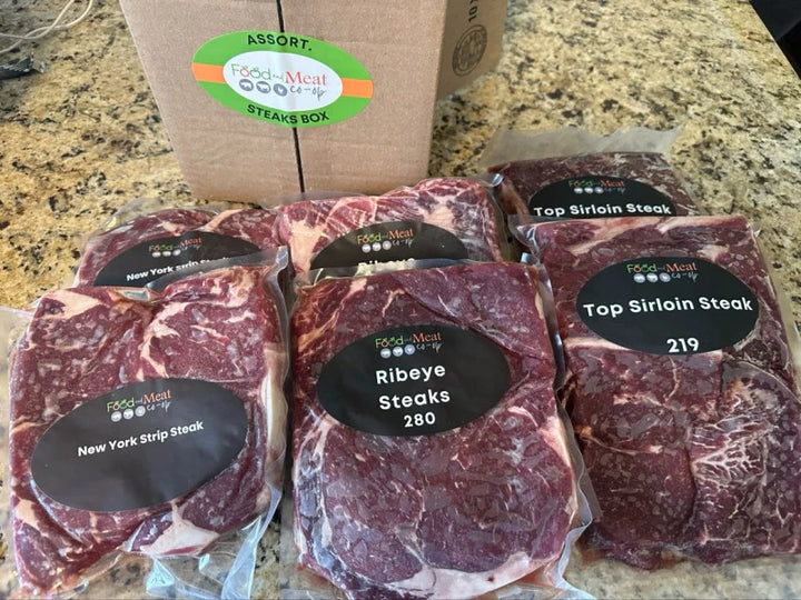 16 Natural Mixed Steaks: 4 Ribeyes, 4 New York Strip, 8 Top Sirloin Steak