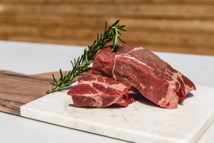16 Natural Mixed Steaks: 4 Ribeyes, 4 New York Strip, 8 Top Sirloin Steak
